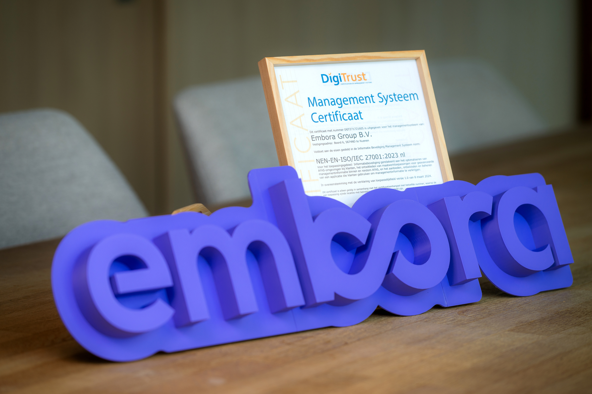 2026 Embora print en certificaat